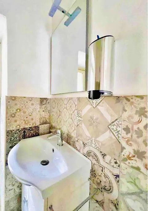 Casa Barbara 15 Βίλα Κατάνια 0*,